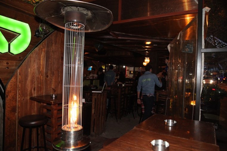 Fertil Pub on Saturday Night